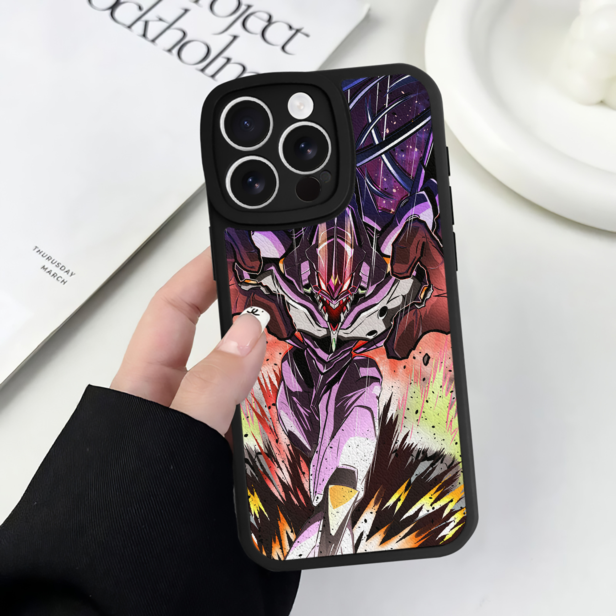 （画像用） EVA 新世紀エヴァンゲリオン 【iPhone 16シリーズ対応】シリコンスマホケース（レザー調） 材質：シリコン
